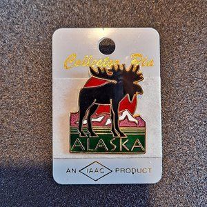 Vintage Alaska Enameled Tack Pin